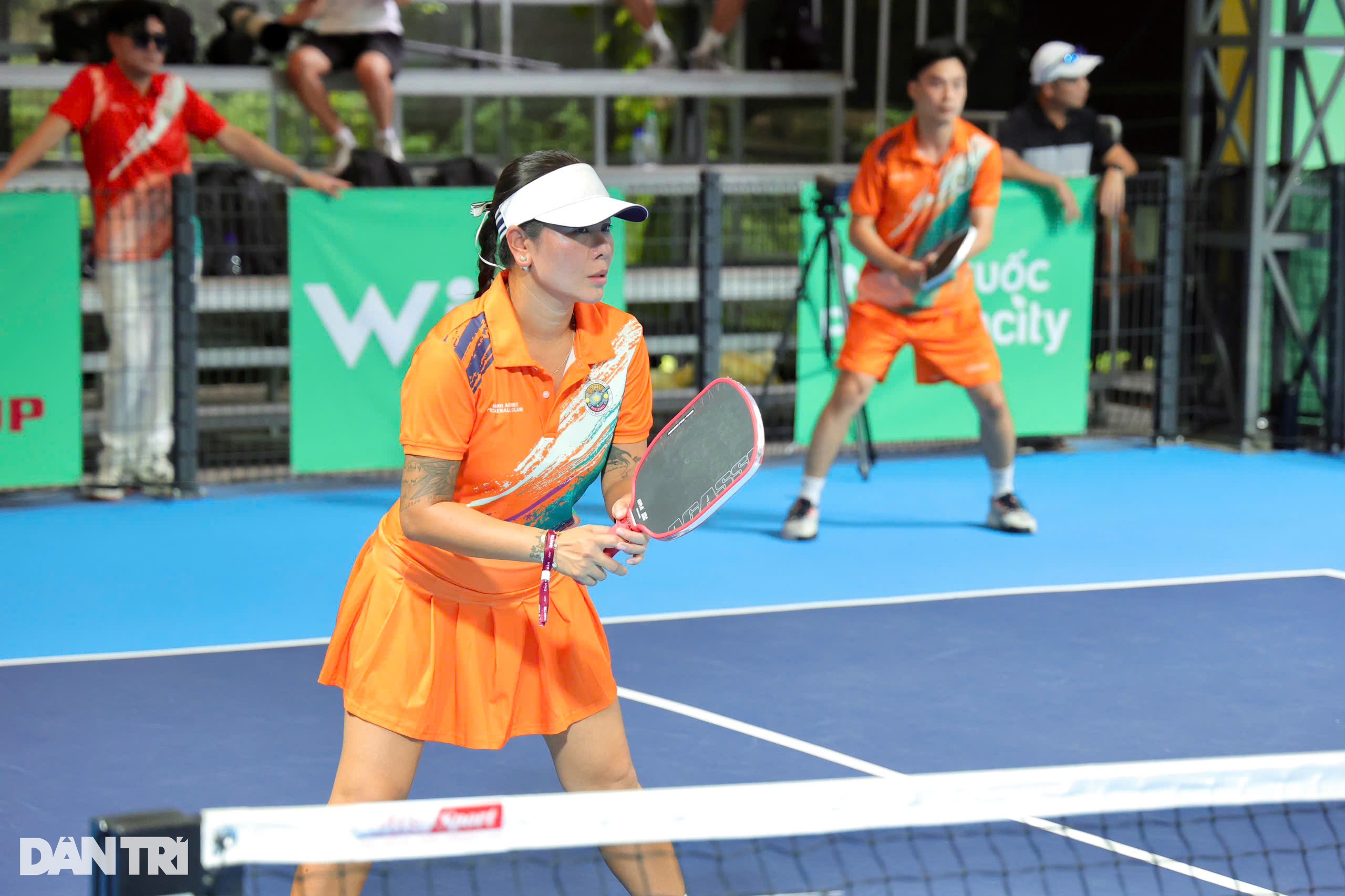 Cặp đôi CLB Pickleball Nghệ sĩ Hà Nội là Á quân nội dung Dân trí Friends - 5