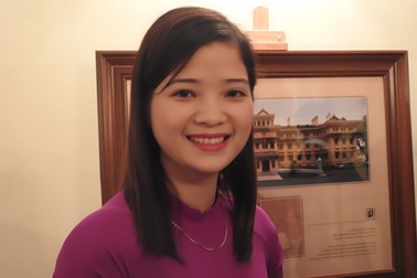 Cô giáo mầm non “xinh như hoa khôi” được vinh danh