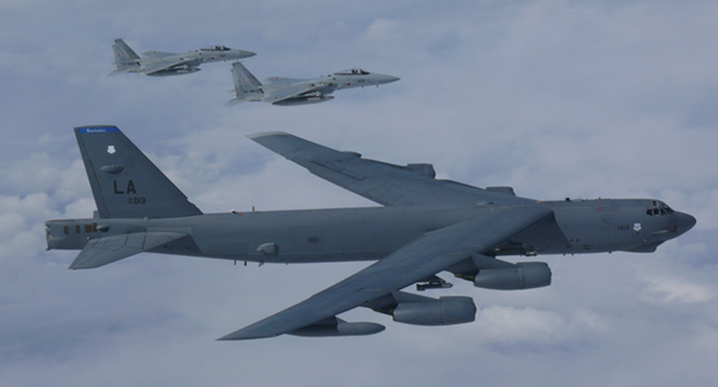 Báo Mỹ: Washington điều máy bay quân sự nắn gân Iran - 1 Báo Mỹ: Washington điều máy bay quân sự nắn gân Iran - 1