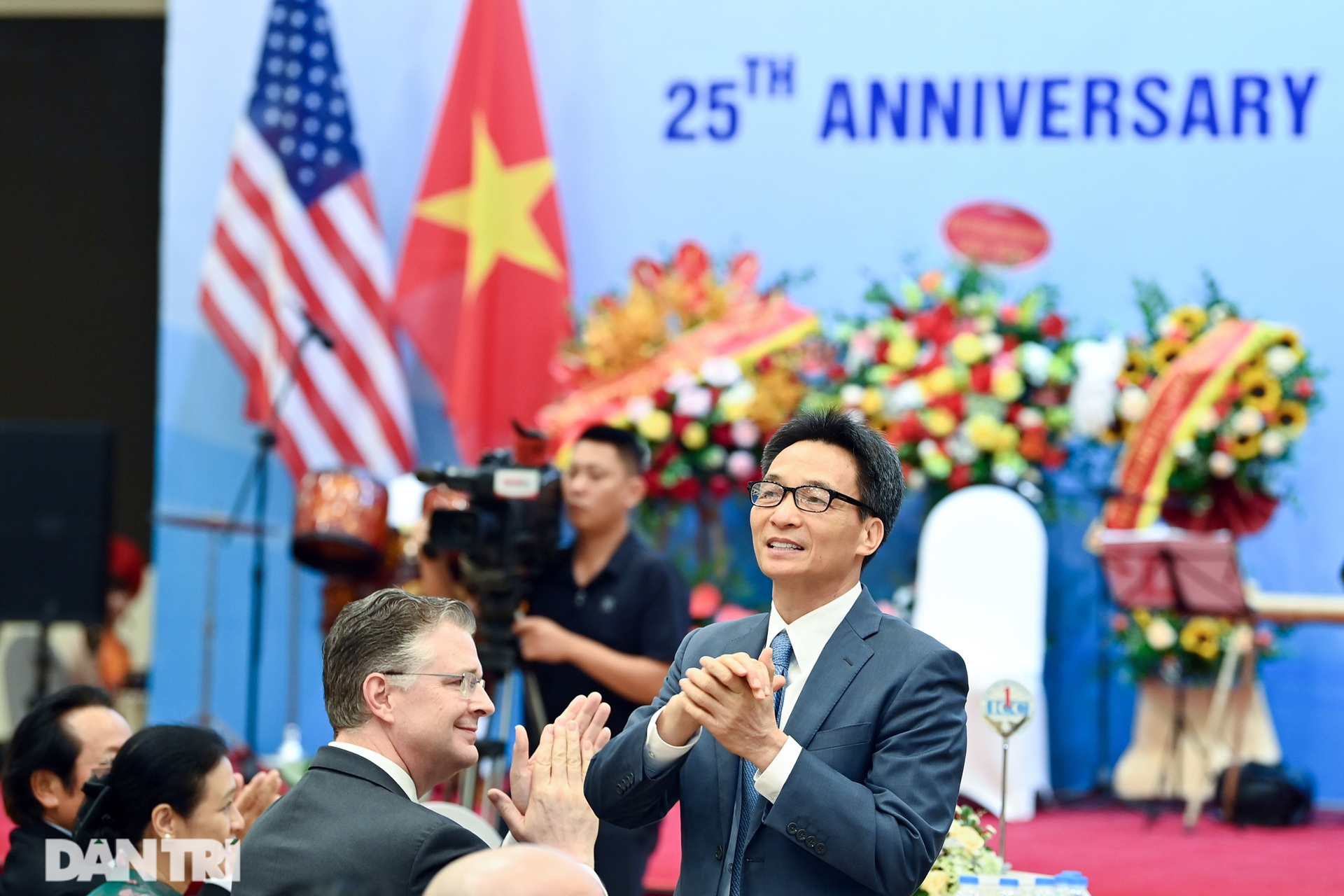 Cuộc gặp của những người xây nền móng cho 25 năm quan hệ Việt Nam - Hoa Kỳ - 2 Cuộc gặp của những người xây nền móng cho 25 năm quan hệ Việt Nam - Hoa Kỳ - 2