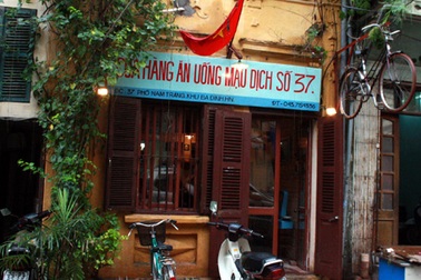 Sống lại một thời tem phiếu ở Hà Nội