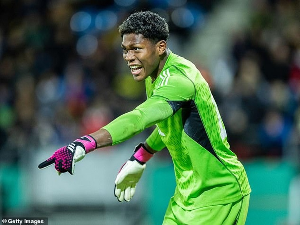 Man Utd bất ngờ chọn thủ môn người Nhật Bản thay thế De Gea - 1 Man Utd bất ngờ chọn thủ môn người Nhật Bản thay thế De Gea - 1