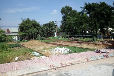 Bất chấp cảnh báo, mua bán nhà đất "3 chung" vẫn nở rộ