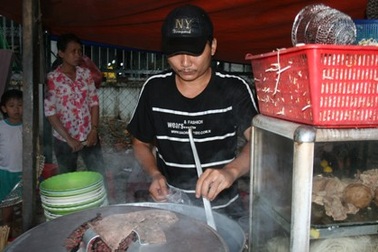 50% cơ sở thức ăn đường phố không đảm bảo vệ sinh