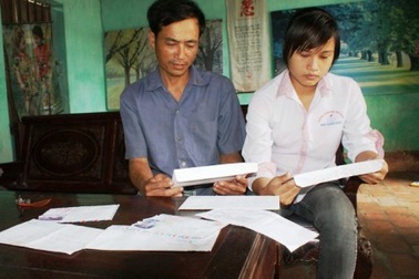 Thí sinh trượt NV1 “bội thực” giấy báo nhập học   