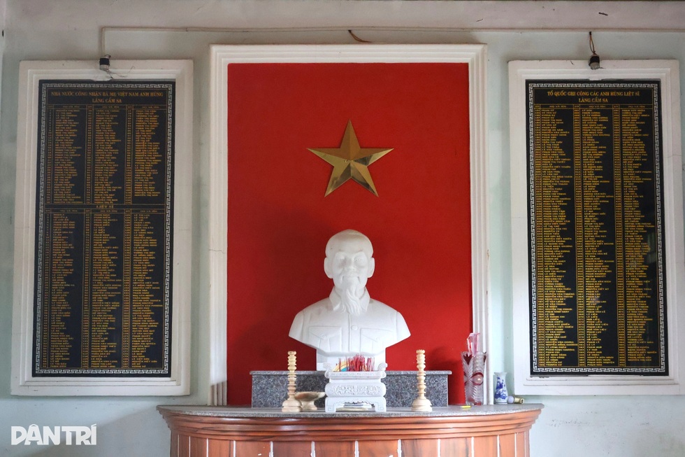 Ngôi làng nhỏ có 503 liệt sỹ, hơn 100 Mẹ Việt Nam anh hùng - 2 Ngôi làng nhỏ có 503 liệt sỹ, hơn 100 Mẹ Việt Nam anh hùng - 2