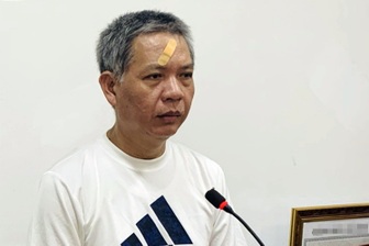 "Nổ" là giám đốc có du thuyền, mời nhiều chủ đất đi hát karaoke để lừa tiền