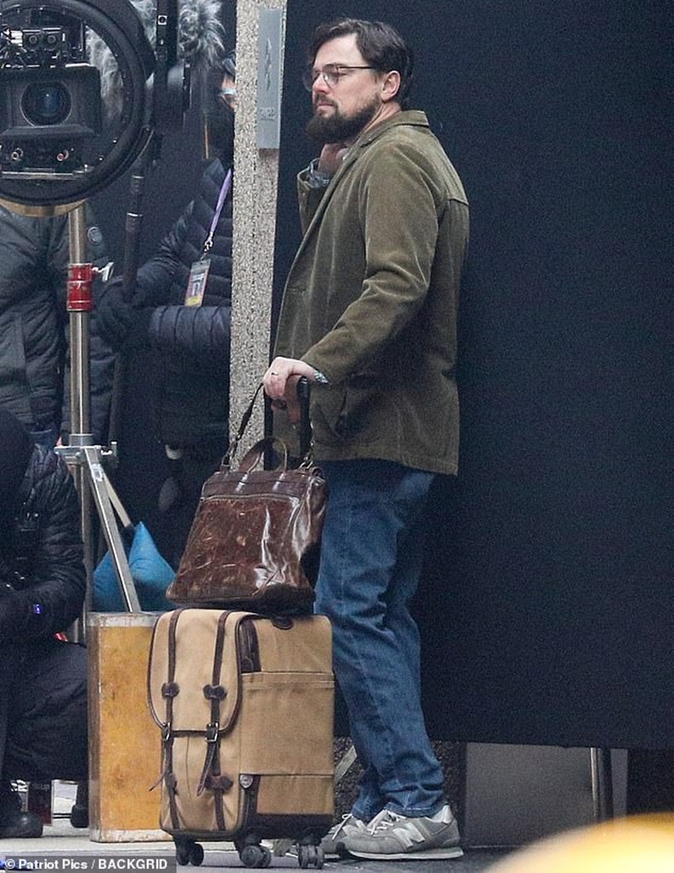 Leonardo DiCaprio già nua trong phim mới - 3 Leonardo DiCaprio già nua trong phim mới - 3