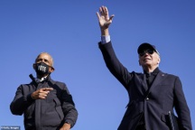 Ông Obama lần đầu "xuất trận" cùng Joe Biden tại bang chiến trường