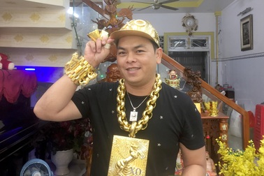 Người đeo "nhiều vàng nhất" Việt Nam bị đề nghị  truy tố tội chứa chấp sử dụng ma tuý