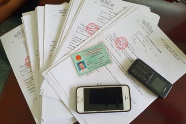 Bóc gỡ đường dây chuyên bán giấy khám sức khỏe giả cho người dân