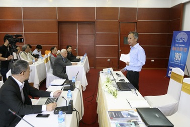 Chung khảo Nhân tài Đất Việt 2013: Căng thẳng và kịch tính đến phút chót