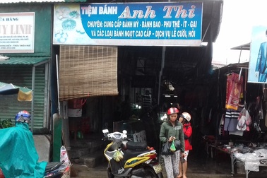 Gần 100 người nhập viện sau khi ăn bánh mỳ