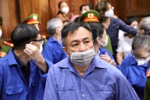 Cựu Giám đốc Bệnh viện Mắt TPHCM lĩnh 7 năm tù