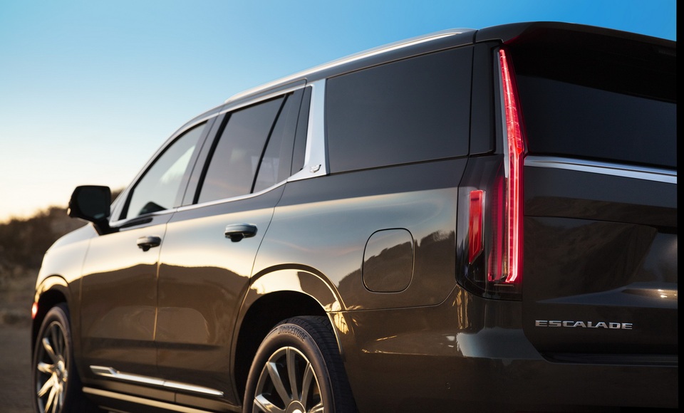 Cadillac Escalade thế hệ mới chính thức trình làng - 40 Cadillac Escalade thế hệ mới chính thức trình làng - 40