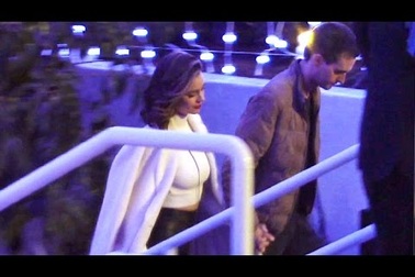 Miranda Kerr và Evan Spiegel đi xem ca nhạc