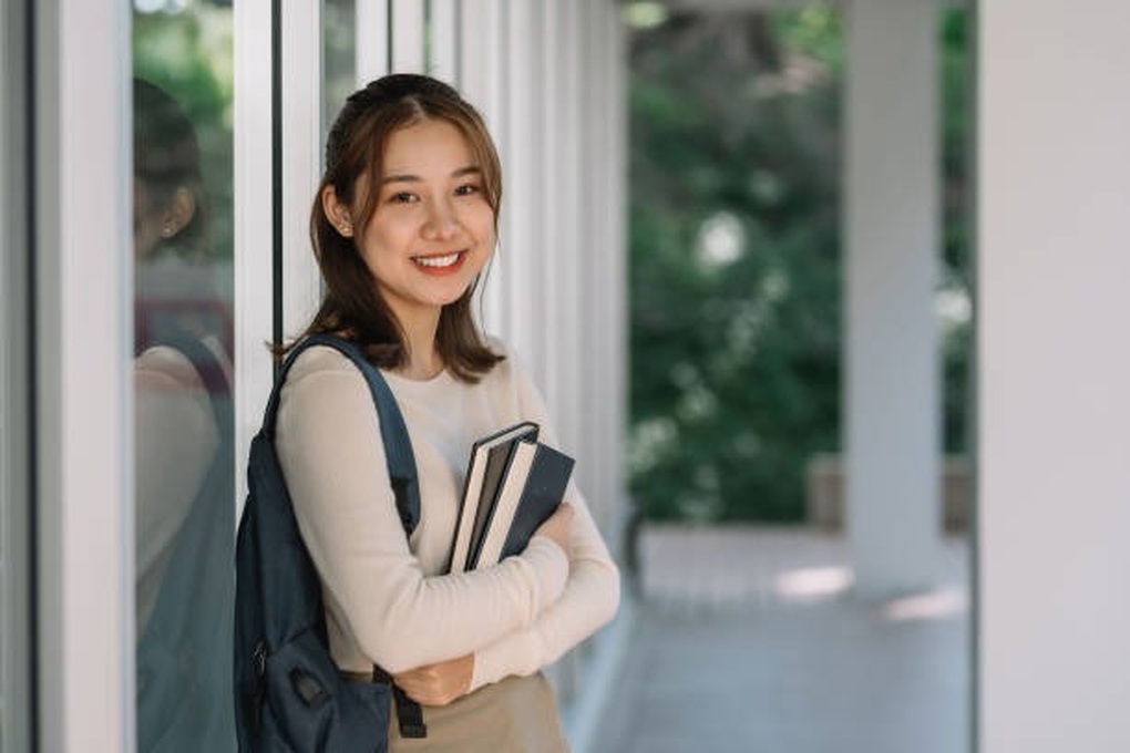 Đạt điểm cao tốt nghiệp, con được tặng tiền, vàng, cha mẹ xử lý ra sao? - 3 Đạt điểm cao tốt nghiệp, con được tặng tiền, vàng, cha mẹ xử lý ra sao? - 3