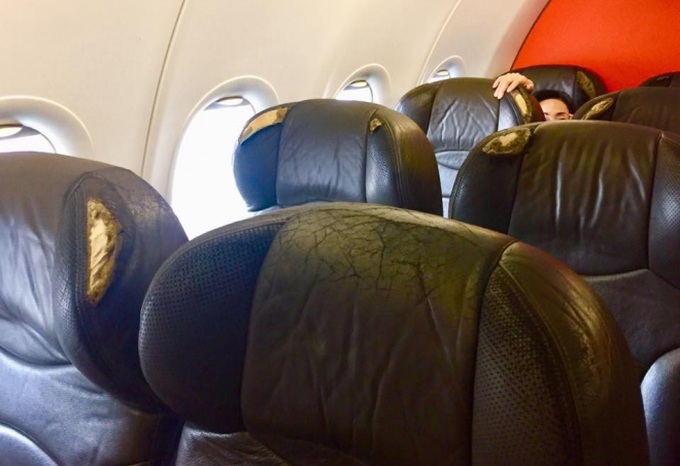 Bị hành khách phàn nàn máy bay còn hơn xe đò, hãng hàng không Jetstar lên tiếng - Ảnh 2. Bị hành khách phàn nàn máy bay còn hơn xe đò, hãng hàng không Jetstar lên tiếng - Ảnh 2.