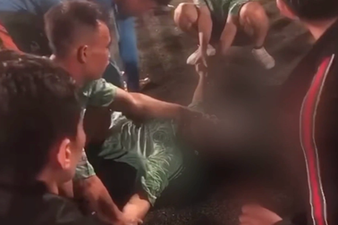 Nam thanh niên đột tử khi đang đá bóng ở Lạng Sơn