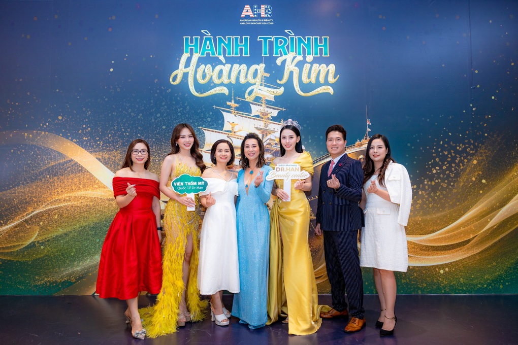 Hơn 600 người tham dự khai trương chi nhánh viện thẩm mỹ quốc tế Dr. Han - 1 Hơn 600 người tham dự khai trương chi nhánh viện thẩm mỹ quốc tế Dr. Han - 1