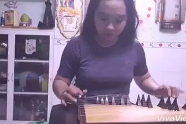 Cô gái trình diễn ca khúc đang “gây sốt” trên toàn cầu “Despacito” bằng đàn tranh cực hay