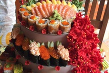 Độc đáo bánh sinh nhật sushi giá vài triệu đồng một chiếc