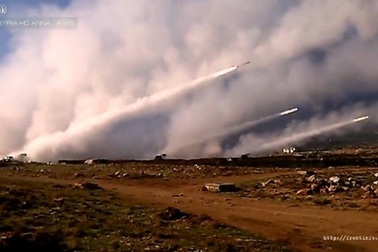 Cơn bão lửa BM-21 Grad ở Latakia nhấn chìm quân khủng bố