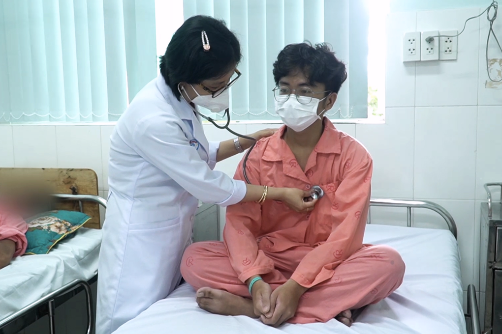 Người cha ở TPHCM để con bỏ thi tốt nghiệp THPT: Xảy ra chuyện sẽ hối hận - 2