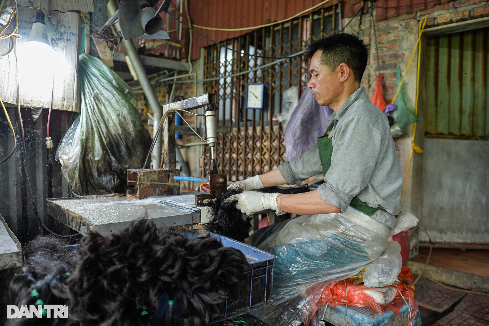 Làng tỷ phú nhờ mua của người chán, bán cho người cần, xuất sang châu Âu - 7