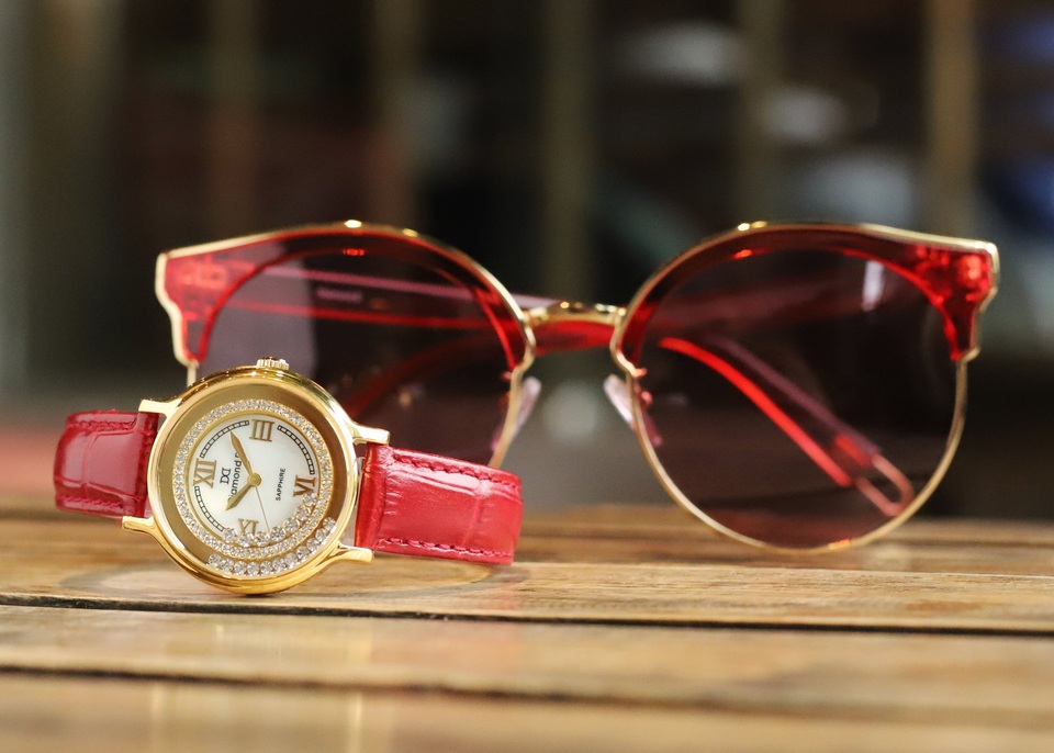 Đăng Quang Watch tặng ngay 2 triệu cho khách hàng nhân dịp Chào hè - 5 Đăng Quang Watch tặng ngay 2 triệu cho khách hàng nhân dịp Chào hè - 5