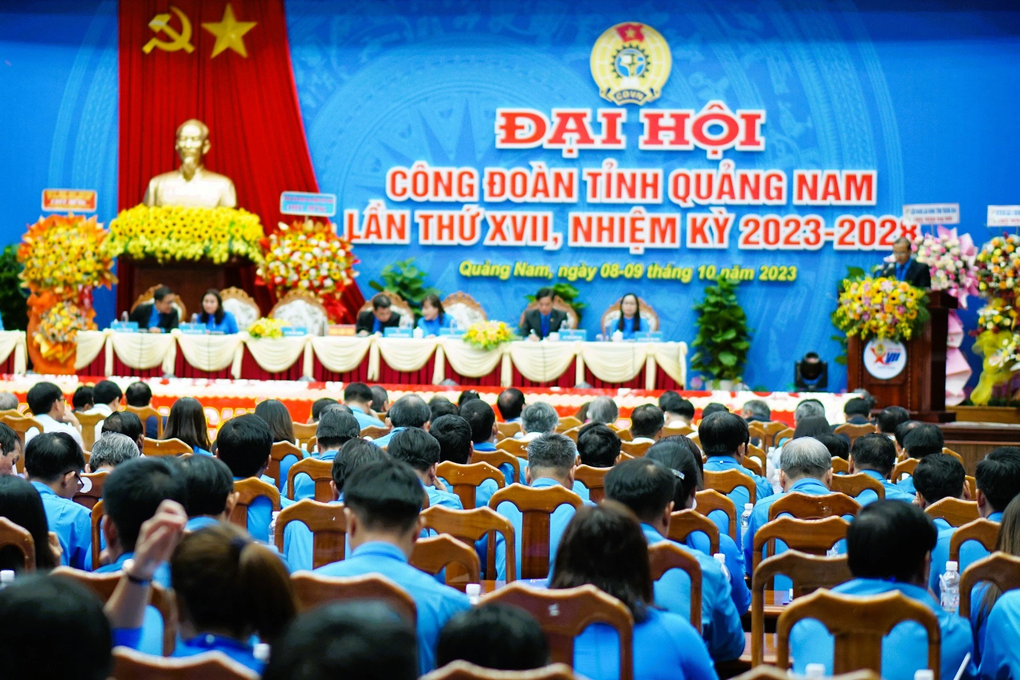 Ở đâu có công nhân, ở đó phải có tổ chức bảo vệ người lao động! - 1 Ở đâu có công nhân, ở đó phải có tổ chức bảo vệ người lao động! - 1