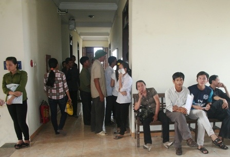 Thứ trưởng Bộ GD-ĐT: Sẽ yêu cầu các trường kéo dài thời gian xét tuyển