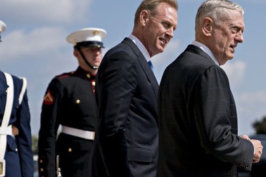 Con đường “chông gai” tới Lầu Năm Góc của quyền bộ trưởng quốc phòng Mỹ