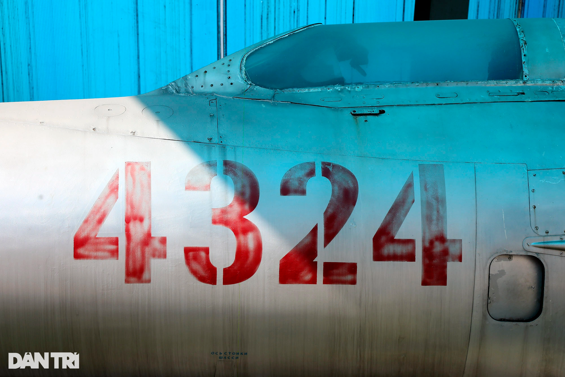 Ngắm Bảo vật Quốc gia MiG-21 từng bắn rơi nhiều máy bay B-52 của Mỹ - 3 Ngắm Bảo vật Quốc gia MiG-21 từng bắn rơi nhiều máy bay B-52 của Mỹ - 3