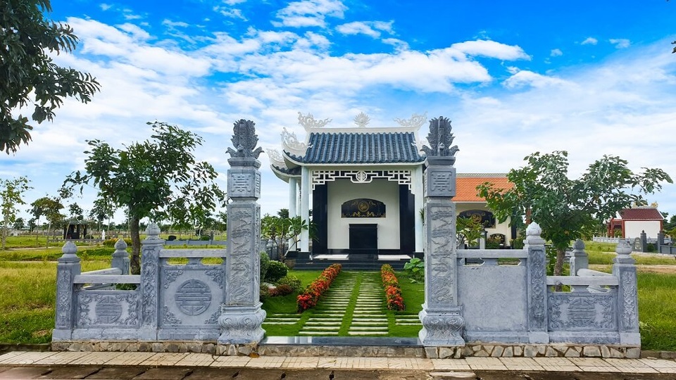 Hoa Viên Bình An gây sốt với phân khu Hưng Vượng cùng chính sách hấp dẫn - 4 Hoa Viên Bình An gây sốt với phân khu Hưng Vượng cùng chính sách hấp dẫn - 4
