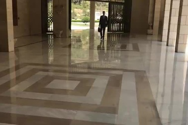 Tổng thống Syria đi làm bình thường sau cuộc không kích của phương Tây