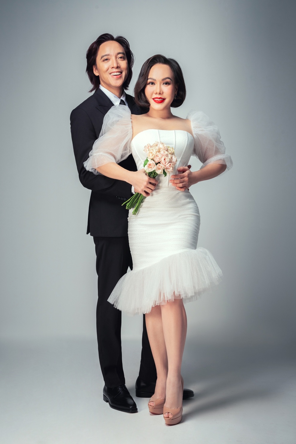 Việt Hương lần đầu chia sẻ về lễ kết hôn bên Mỹ, chưa được mặc đồ cưới - 3 Việt Hương lần đầu chia sẻ về lễ kết hôn bên Mỹ, chưa được mặc đồ cưới - 3