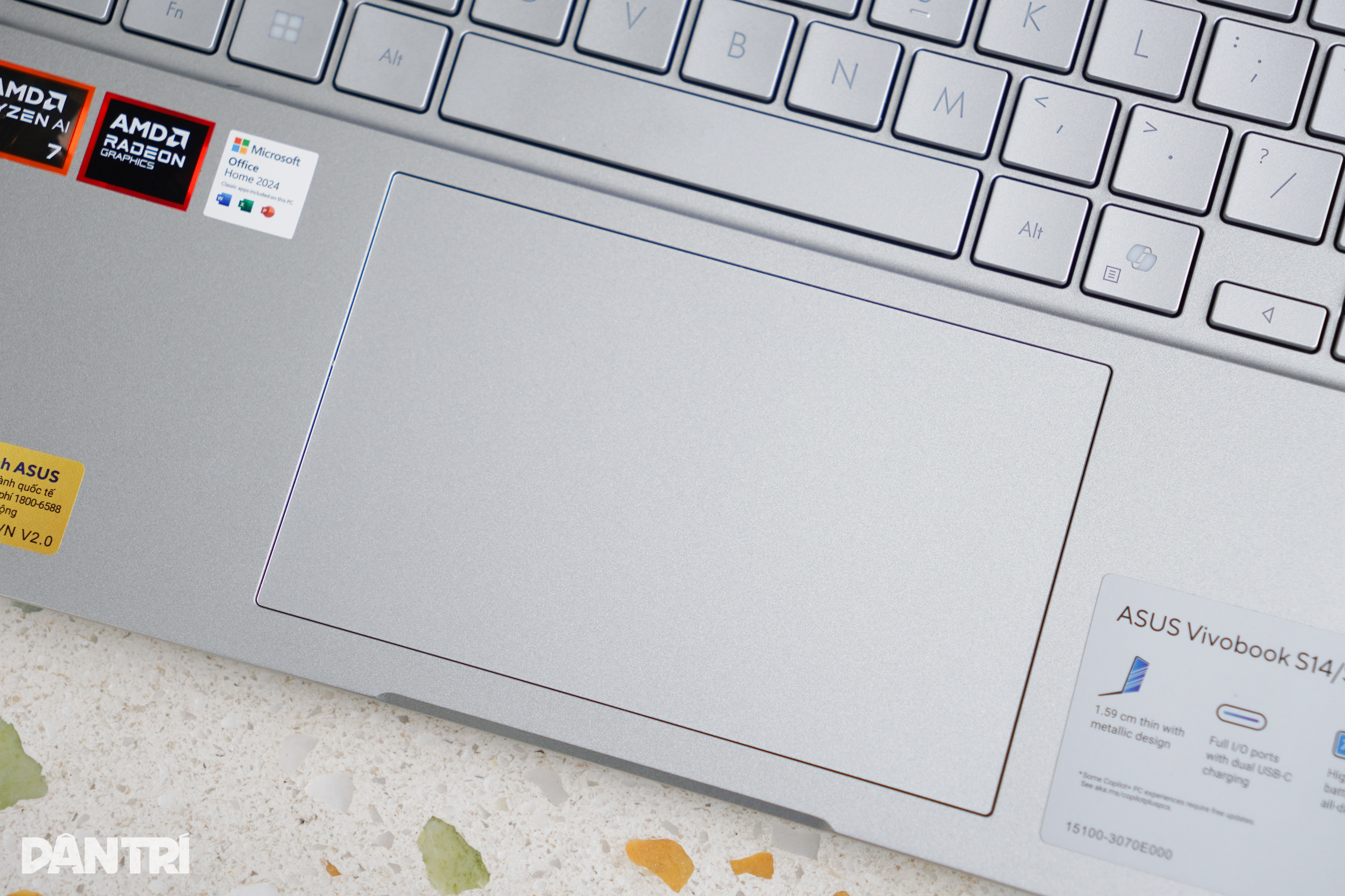 Đánh giá Asus Vivobook S14: Hiệu năng mạnh, pin tốt, màn hình cần cải thiện - 9