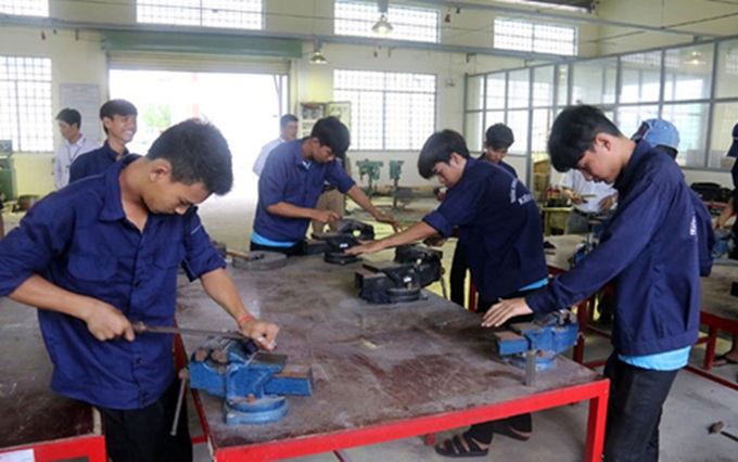 ha noi: cac truong trung cap chuyen nghiep 