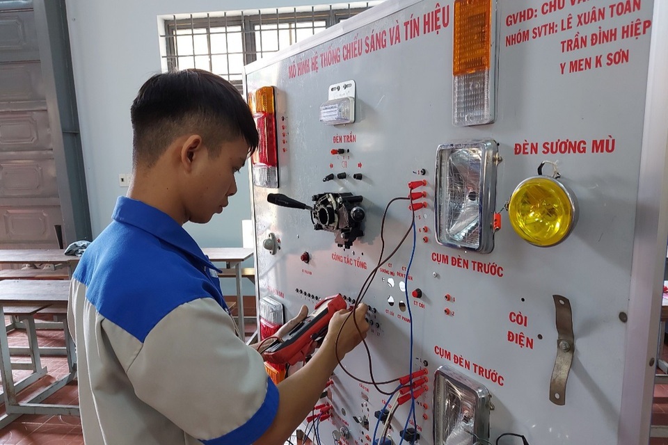 Đắk Lắk sẽ sáp nhập hai trường Cao đẳng nghề - 1 Đắk Lắk sẽ sáp nhập hai trường Cao đẳng nghề - 1