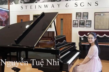 Nguyễn Tuệ Nhi - Cô bé dành tình yêu mãnh liệt với cây đàn Piano