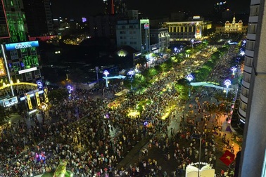 Cấm xe nhiều tuyến đường trung tâm Sài Gòn để bắn pháo hoa mừng Quốc khánh