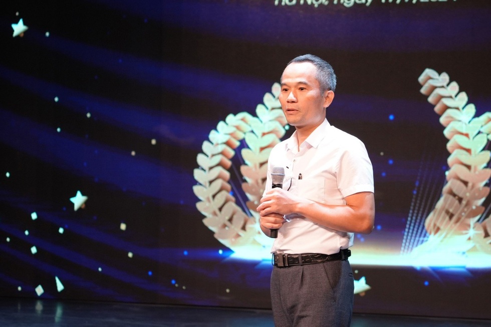 Biên chế, lương ngạch bậc kìm chân vị trí việc làm đã... 20 năm - 2