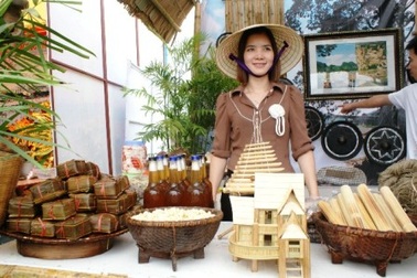 Nét quê bên miền Di sản Thành nhà Hồ