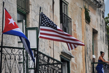 Tổng thống Trump đảo ngược chính sách của ông Obama về Cuba