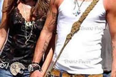 David Beckham lại lừa dối Vic?