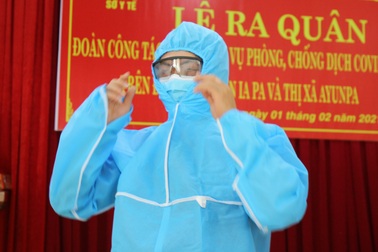 "Quên Tết", hơn 50 cán bộ y tế "lên đường" vào tuyến đầu chống dịch