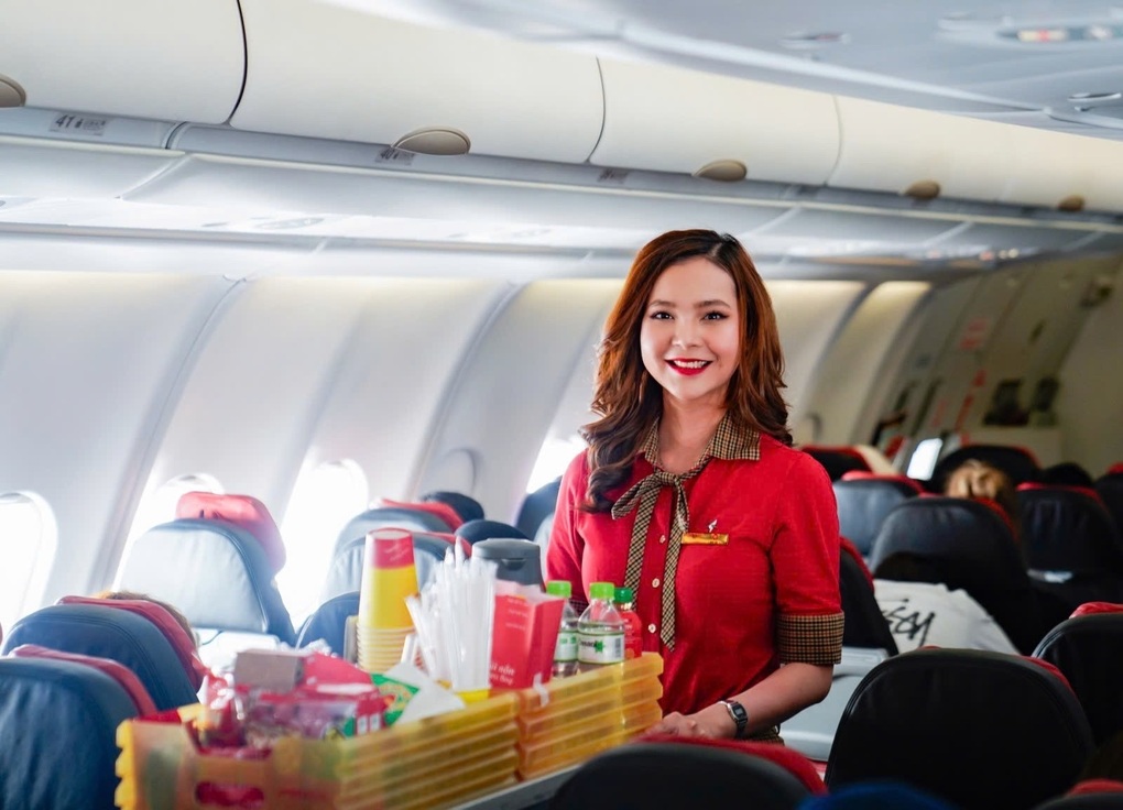 Vietjet tăng 25.000 chỗ trên toàn mạng bay phục vụ kỳ nghỉ Quốc khánh 2/9 - 2 Vietjet tăng 25.000 chỗ trên toàn mạng bay phục vụ kỳ nghỉ Quốc khánh 2/9 - 2