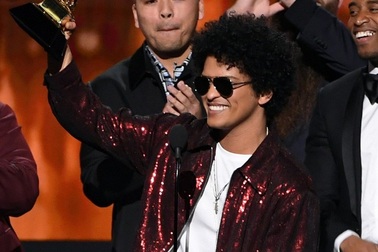 Grammy 2018: Bruno Mars giành chiến thắng tuyệt đối