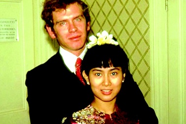 Chuyện tình Aung San Suu Kyi
